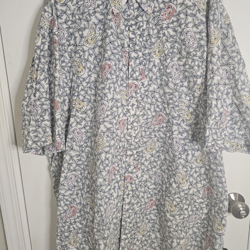 Crown & Ivy Floral Leaf Shirt